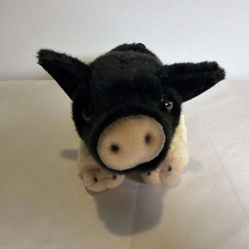 Aurora Miyoni Hampshire Pig Black and Beige stuff animal toy lifelike detailed